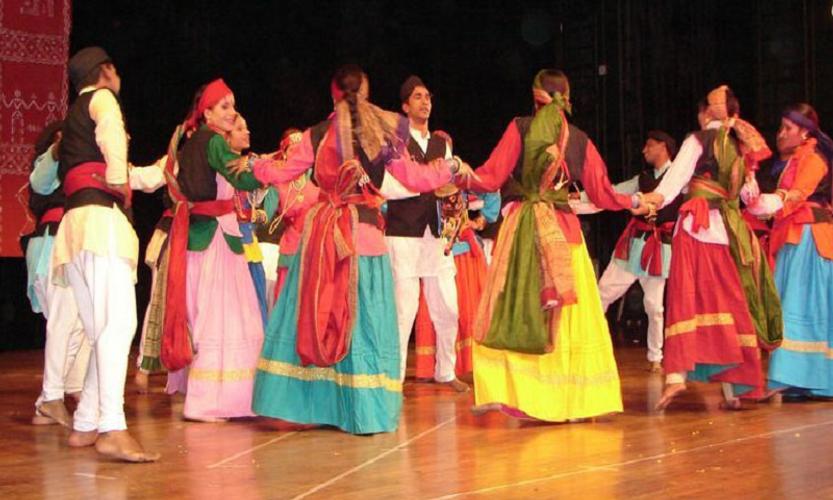 Naati : Pahadi Folk Dance